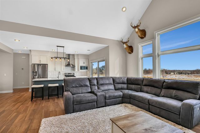 6055 Scenic View Court, Kimball, MN 55353