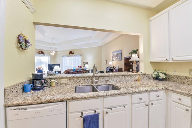 2803 Kings Crossing Drive 315, Kingwood, TX 77345