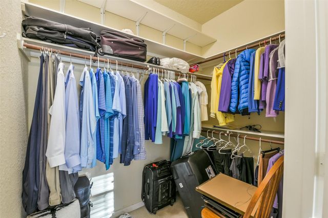 2803 Kings Crossing Drive 315, Kingwood, TX 77345