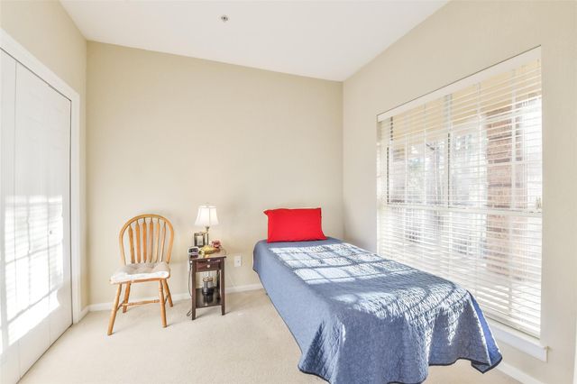 2803 Kings Crossing Drive 315, Kingwood, TX 77345