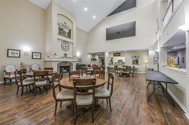 2803 Kings Crossing Drive 315, Kingwood, TX 77345