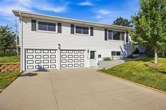 218 La Salle Drive SW, Cedar Rapids, IA 52404