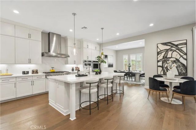 370 Sawbuck, Irvine, CA 92618