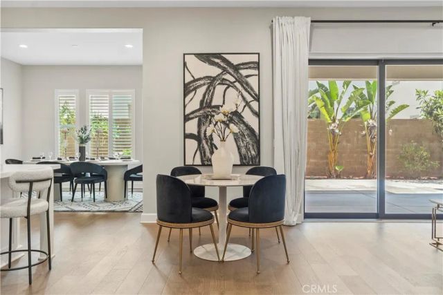 370 Sawbuck, Irvine, CA 92618