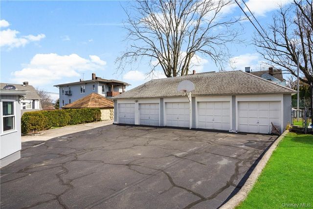 10 Lafayette Street 1R, New Rochelle, NY 10805