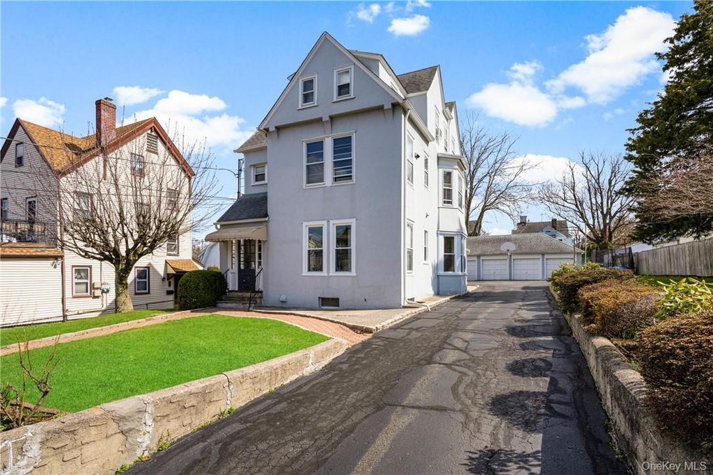 10 Lafayette Street 1R, New Rochelle, NY 10805