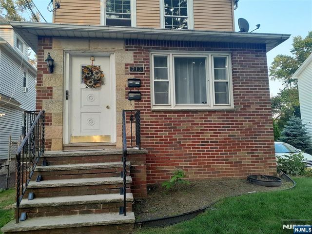 213 Elm Avenue 2Fl, Teaneck, NJ 07666
