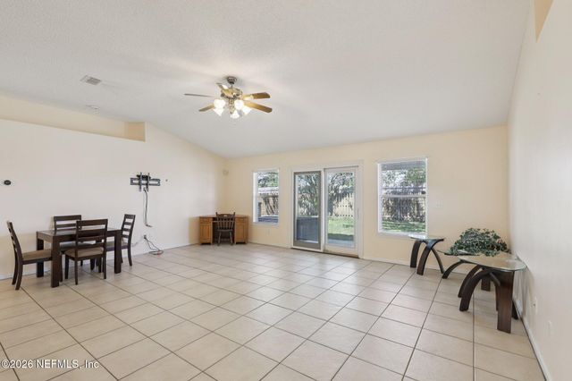 10333 SUGAR GROVE Road, Jacksonville, FL 32221