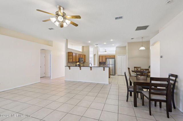 10333 SUGAR GROVE Road, Jacksonville, FL 32221