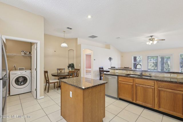 10333 SUGAR GROVE Road, Jacksonville, FL 32221