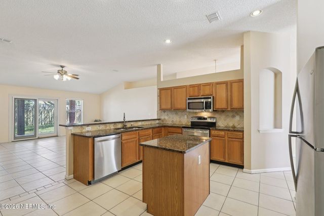 10333 SUGAR GROVE Road, Jacksonville, FL 32221