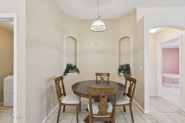 10333 SUGAR GROVE Road, Jacksonville, FL 32221