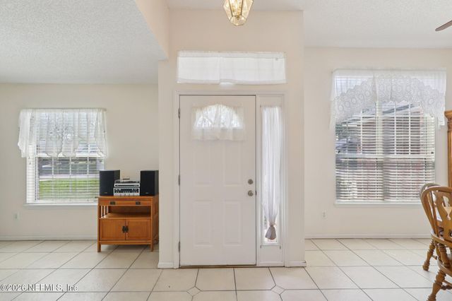 10333 SUGAR GROVE Road, Jacksonville, FL 32221