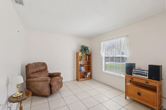 10333 SUGAR GROVE Road, Jacksonville, FL 32221