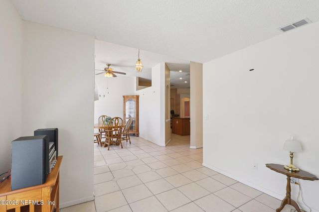 10333 SUGAR GROVE Road, Jacksonville, FL 32221