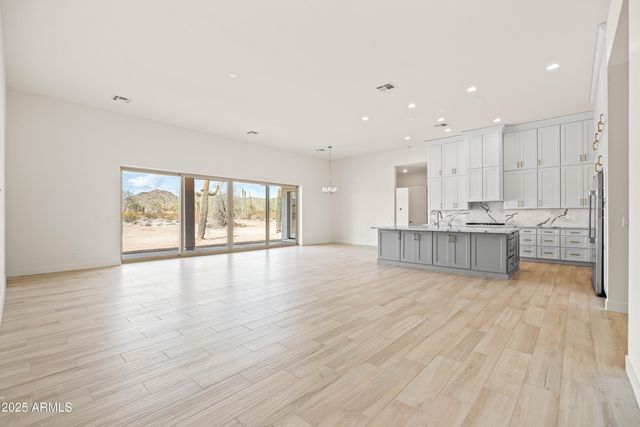 1 N Brenner Pass Road W1, Queen Creek, AZ 85144