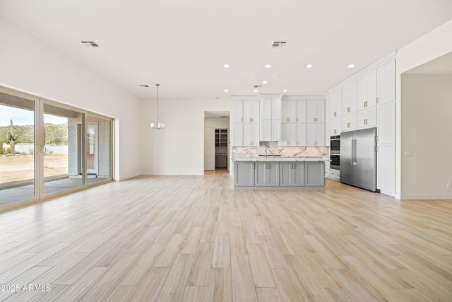 1 N Brenner Pass Road W1, Queen Creek, AZ 85144