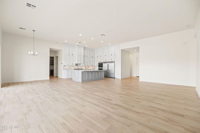 1 N Brenner Pass Road W1, Queen Creek, AZ 85144