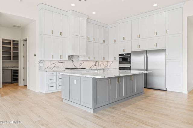 1 N Brenner Pass Road W1, Queen Creek, AZ 85144