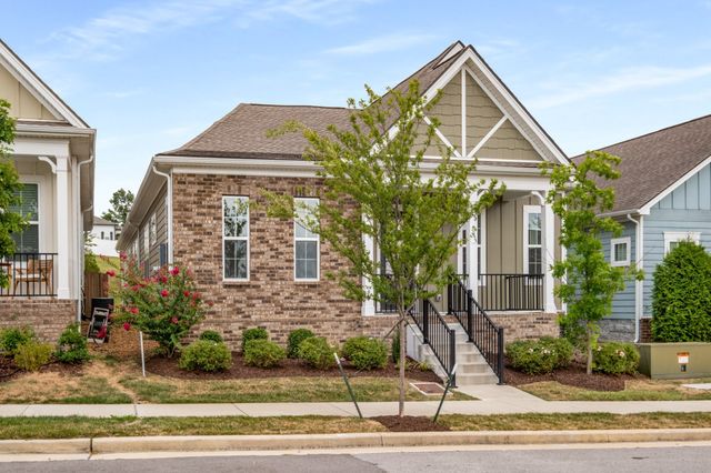 2053 Kirkwall Dr, Nolensville, TN 37135