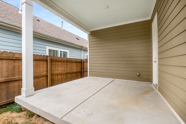 2053 Kirkwall Dr, Nolensville, TN 37135