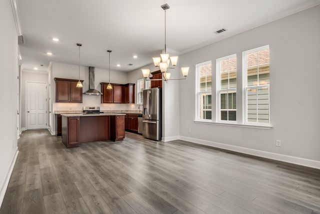 2053 Kirkwall Dr, Nolensville, TN 37135