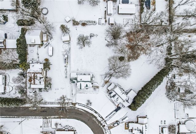 1283 Ashton Rd, Sharon, PA 16146