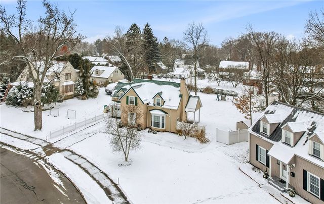 1283 Ashton Rd, Sharon, PA 16146