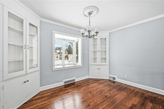 1283 Ashton Rd, Sharon, PA 16146