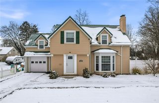 1283 Ashton Rd, Sharon, PA 16146