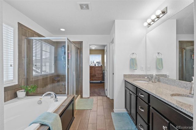 5967 S Langdale Court, Aurora, CO 80016