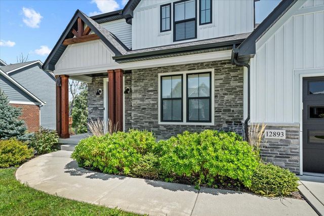 12893 Baker Court, Crown Point, IN 46307