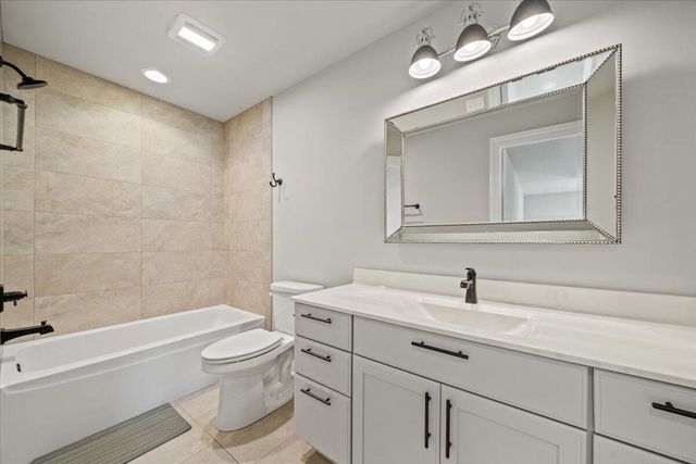 12893 Baker Court, Crown Point, IN 46307