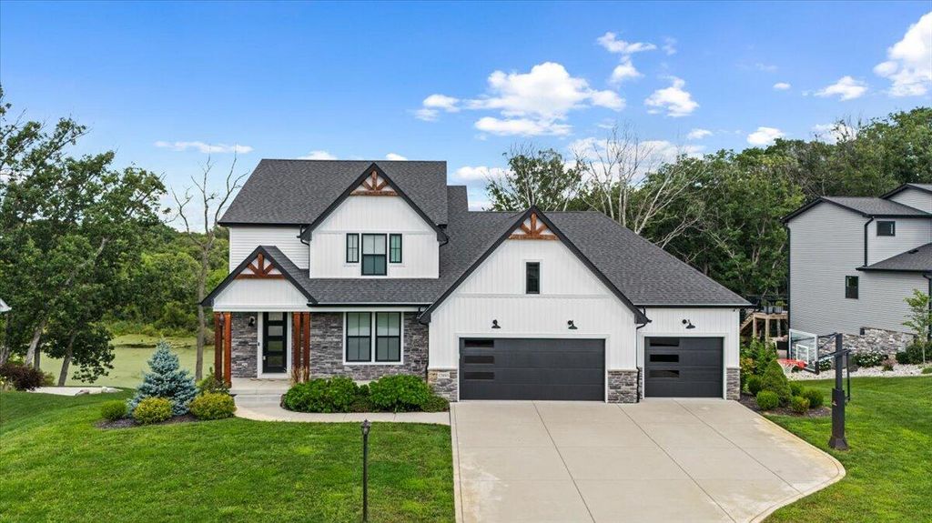 12893 Baker Court, Crown Point, IN 46307