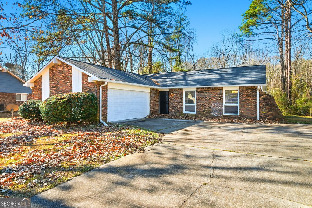3250 Valley Bend Road, South Fulton, GA 30349
