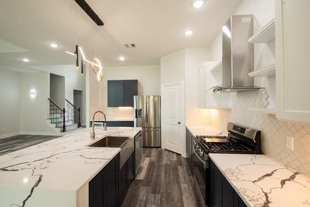 216 Monterrey Road W, Montgomery, TX 77356