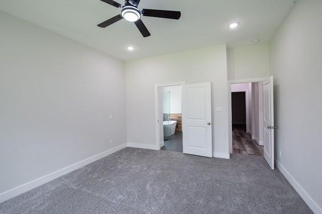 216 Monterrey Road W, Montgomery, TX 77356