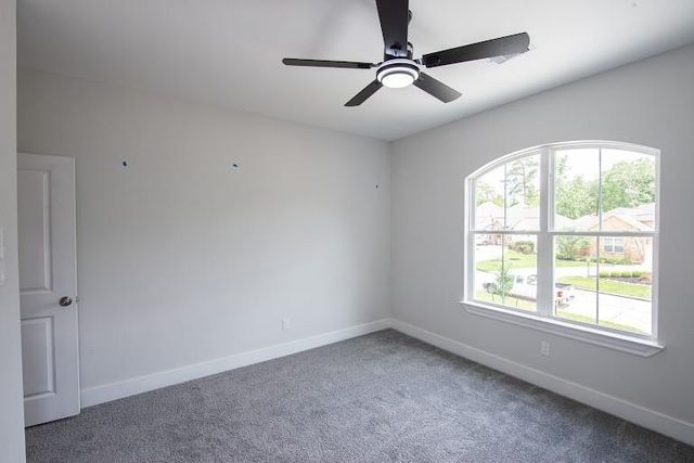 216 Monterrey Road W, Montgomery, TX 77356