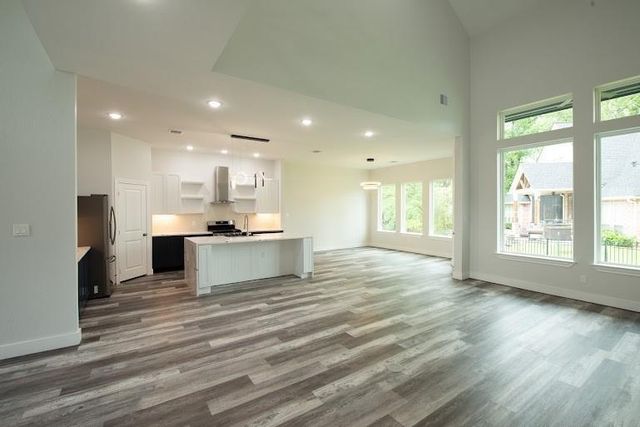 216 Monterrey Road W, Montgomery, TX 77356