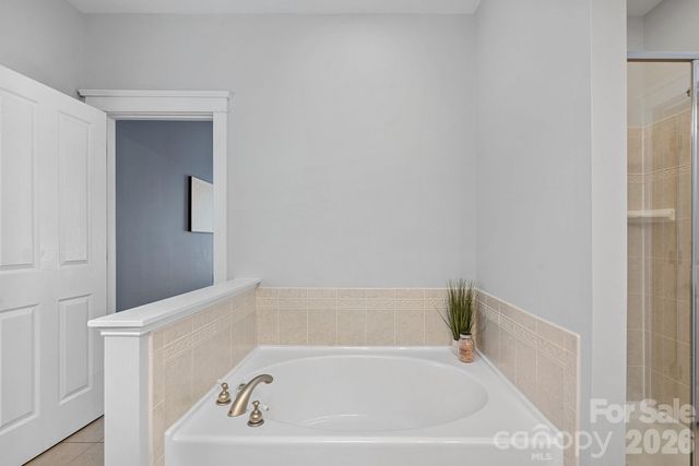 176 Water Oak Drive, Mooresville, NC 28117