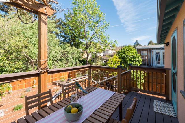 5437 Poinsett Ave, El Cerrito, CA 94530