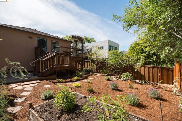 5437 Poinsett Ave, El Cerrito, CA 94530