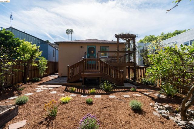 5437 Poinsett Ave, El Cerrito, CA 94530