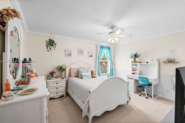 116 Berenger Walk, Royal Palm Beach, FL 33414