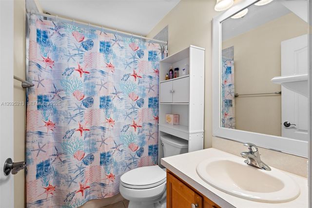116 Berenger Walk, Royal Palm Beach, FL 33414