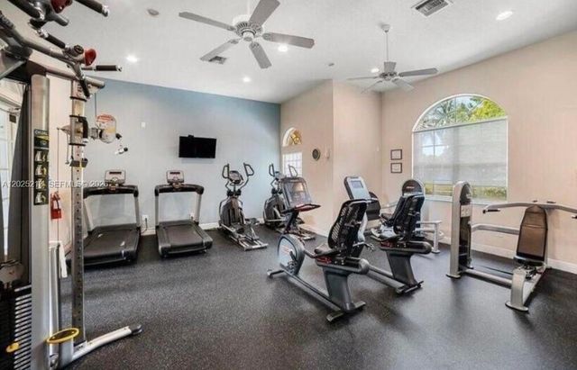 116 Berenger Walk, Royal Palm Beach, FL 33414