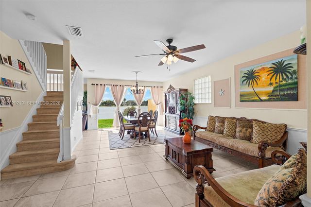 116 Berenger Walk, Royal Palm Beach, FL 33414