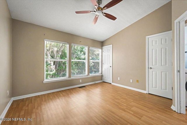 8423 THORNBUSH Court, Jacksonville, FL 32216