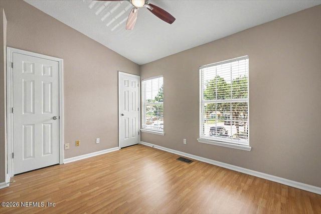 8423 THORNBUSH Court, Jacksonville, FL 32216