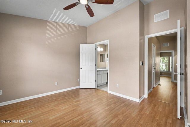 8423 THORNBUSH Court, Jacksonville, FL 32216